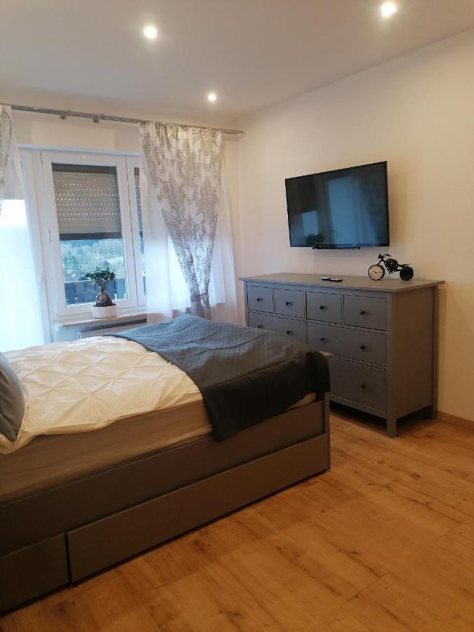 Ferien Und Monteurzimmer Arnadia Grasellenbach Exterior foto